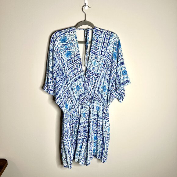 VICI Majorca Printed Short Sleeve Pocketed Romper Resortwear Vacation Sz L NWT - Picture 6 of 6